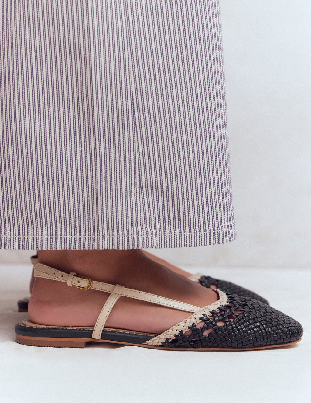 Slingback Flats-Navy/Ivory