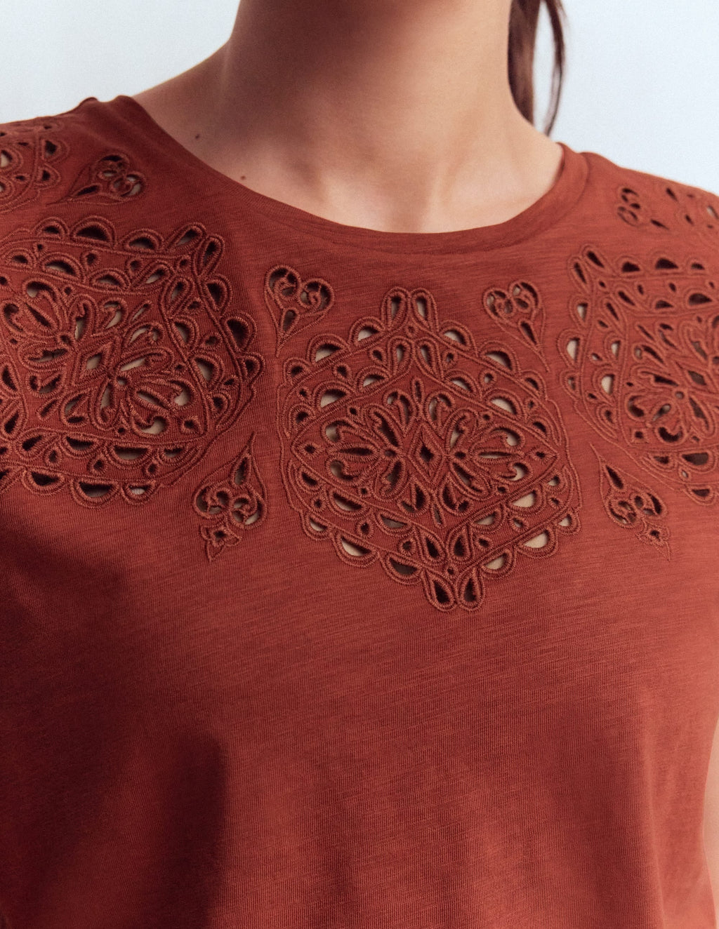 T-shirt-Burnt Orange